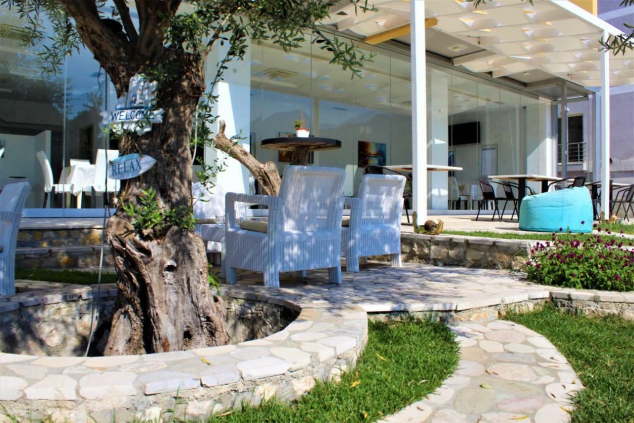 Hotel Orange Dhërmi Exterior foto